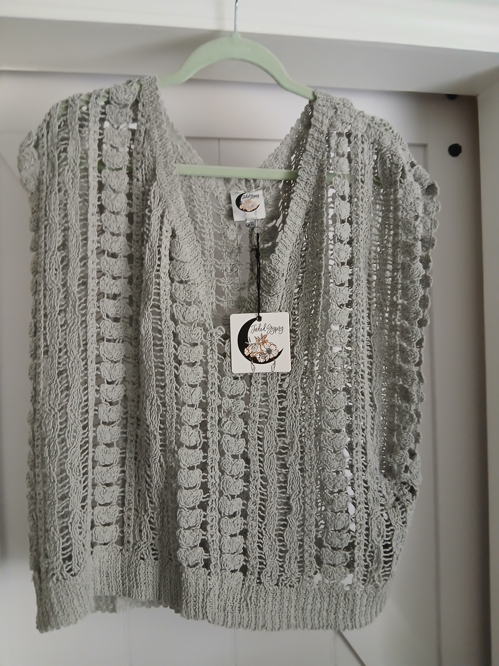 Crochet Openwork V-Neck Camisole in Light Gray -